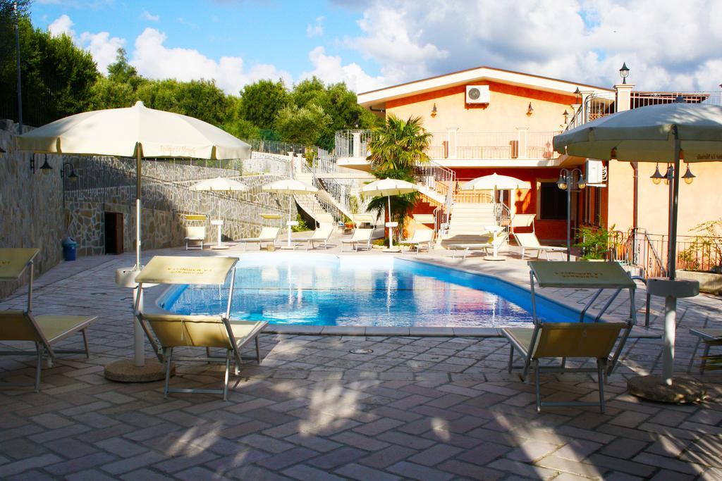 La Marinella Appartement Palmi Buitenkant foto