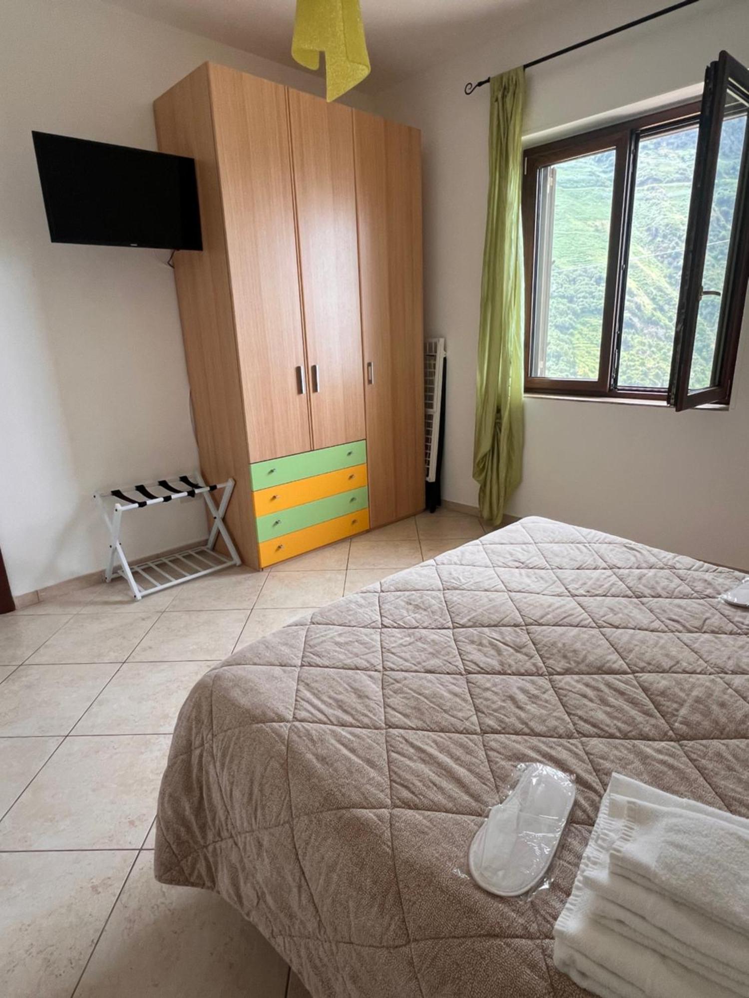 La Marinella Appartement Palmi Buitenkant foto